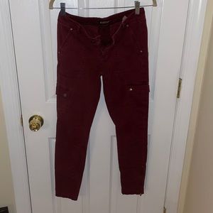 Just Fab Ankle Cargo Pant Burgundy